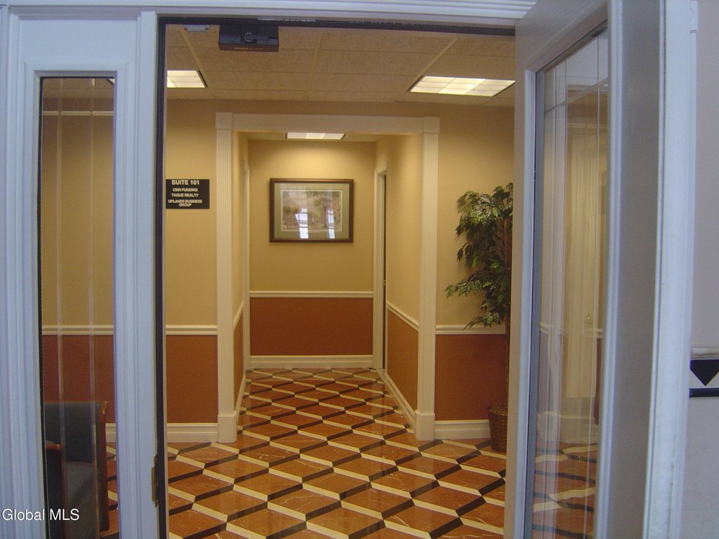 Picture 3