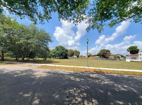Land & Docks, Davie, FL