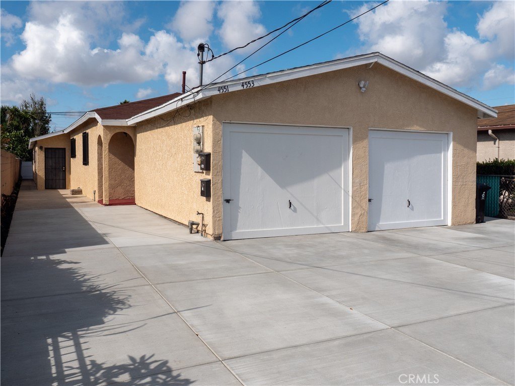Lawndale Duplex with Triplex Potential
