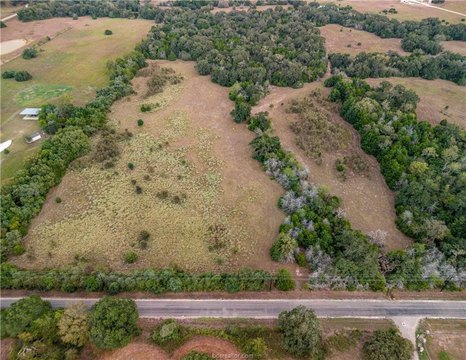 Land, Bryan, TX
