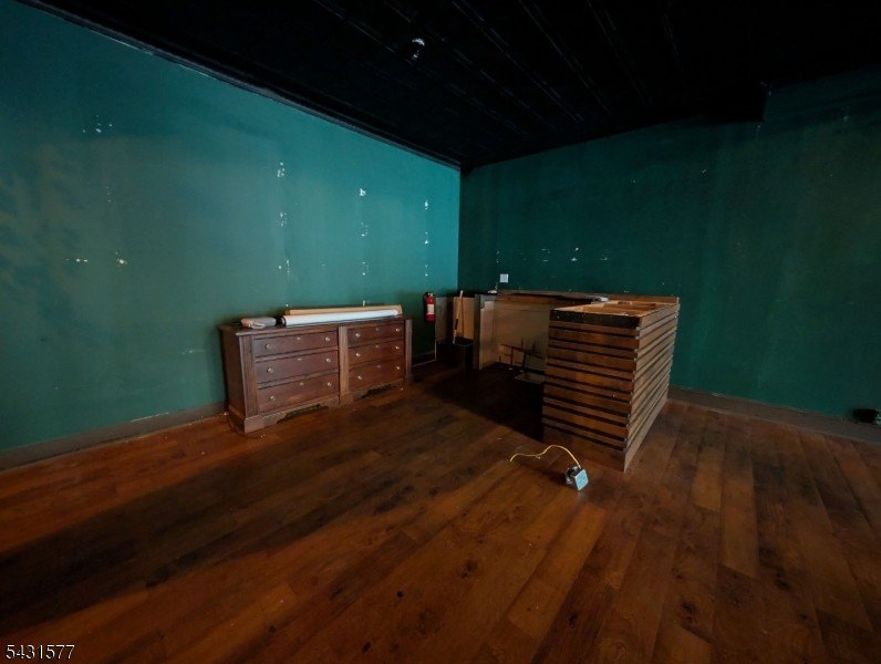 Picture 9