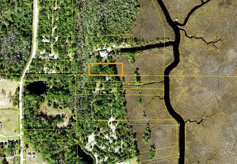 Land, Apalachiacola, FL
