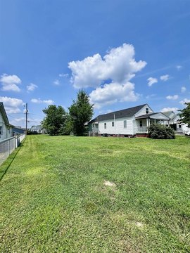 LAND, Huntington, WV
