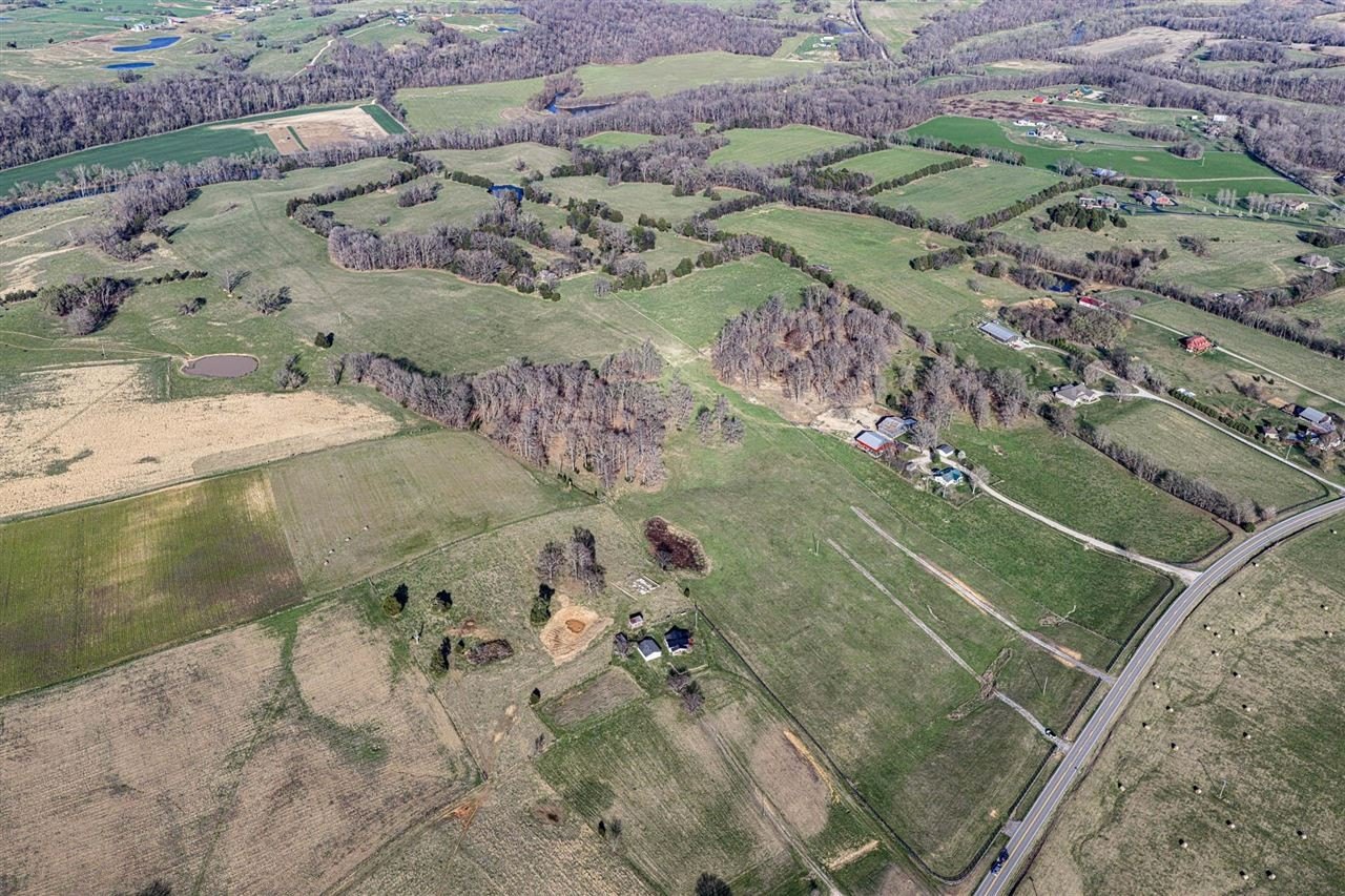 30+ Acres Near Barren River