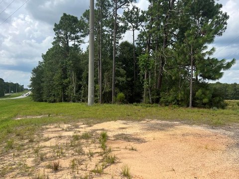 4.6 Acres in Douglas, GA
