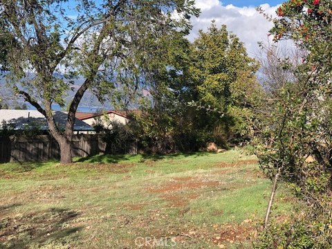 Residential Lot in Kelseyville Riviera