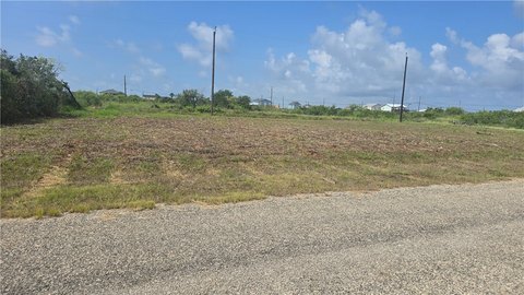 LAND - Rockport, TX