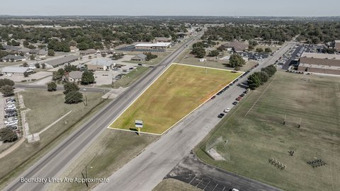 Commercial Land Tract with High Visibility