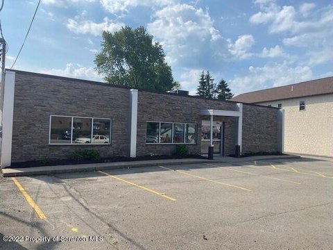 Dunmore Retail Building with Drive-Thru