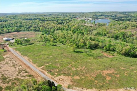 Unrestricted Land with Creek Frontage