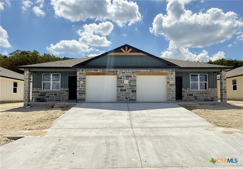 Three-Bedroom Duplex with Garages