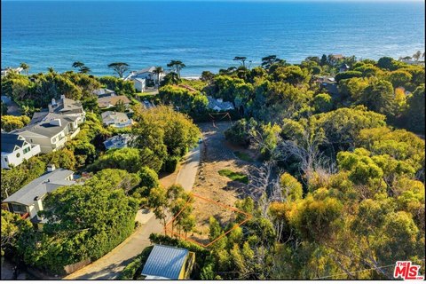 Land, Malibu, CA