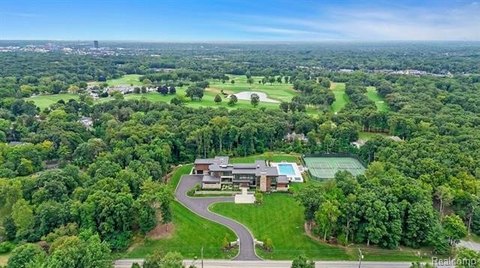Residential Land in Farmington Hills