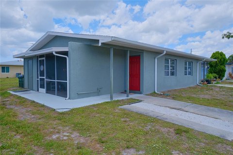 Duplex with Private Entrances