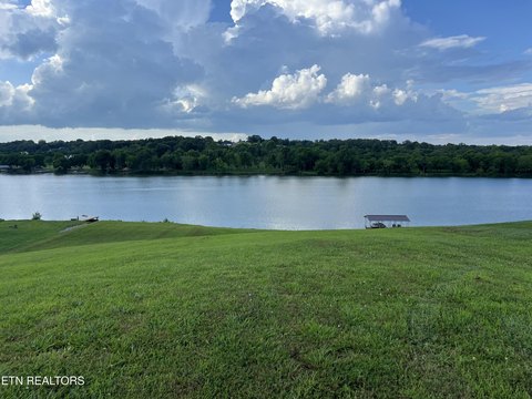 Dockable Lakefront Lot with Views