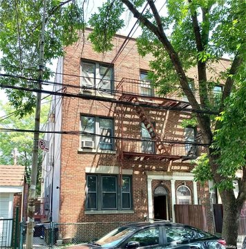 Elmhurst Multifamily Investment Opportunity