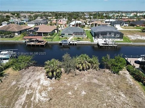 Cape Coral Vacant Lot