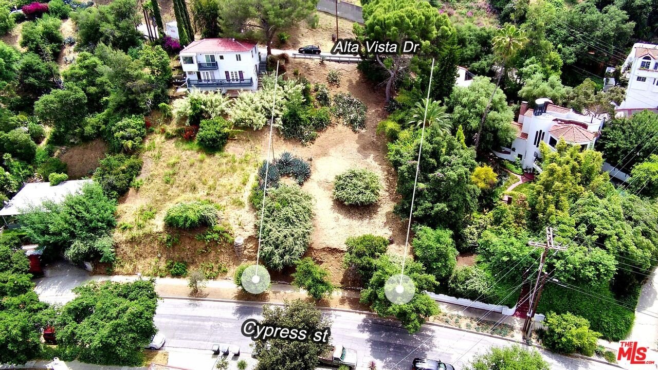 Residential Lot in Glendale, CA