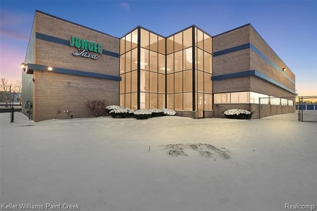 Versatile Industrial Flex Facility
