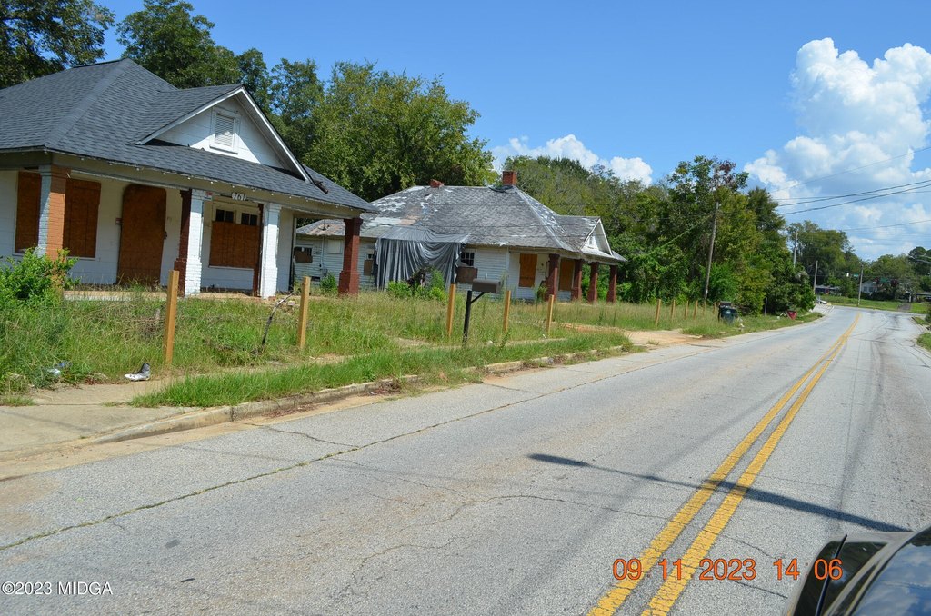 Picture 3