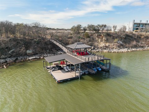 Deep-Water Lakefront Dock Lot