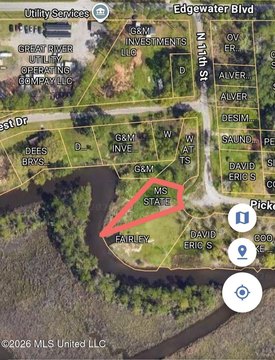 Land in Ocean Springs, MS