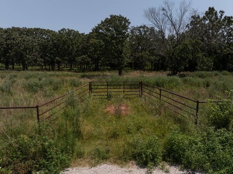 LAND - Big Cabin, OK