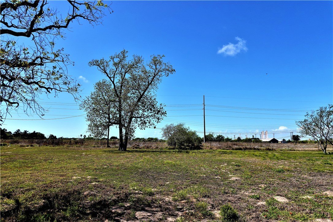 Residential Lot in Ingleside, TX