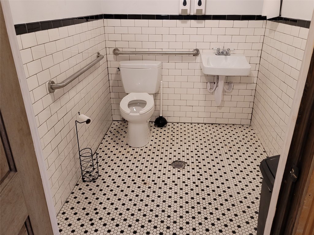 Picture 11
