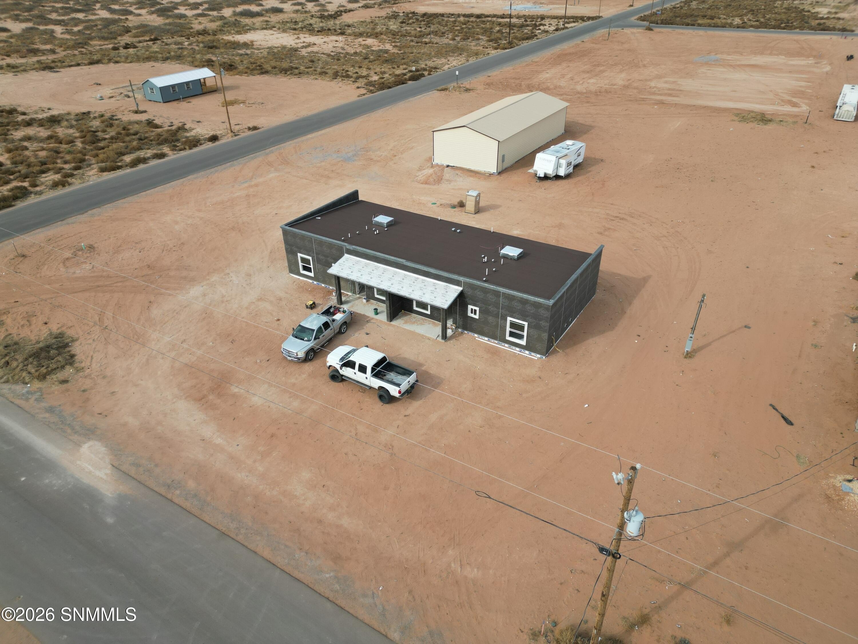 Chaparral Duplex with Metal Building