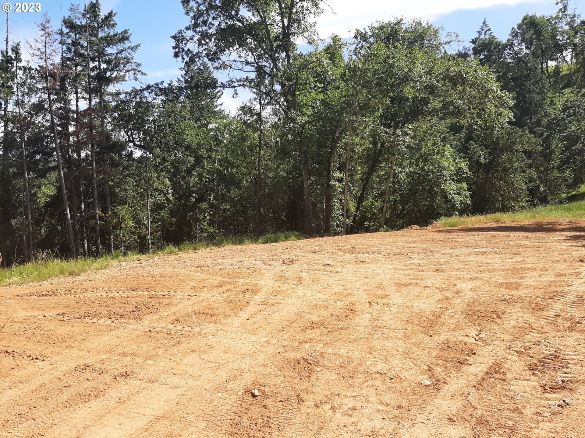 Roseburg Land with Gated Entrance