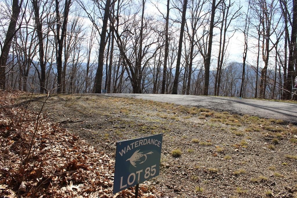 Tuckasegee Land with Mountain Views