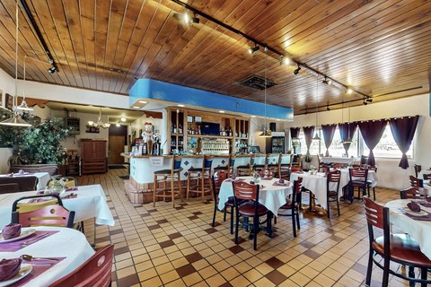 Espanola Restaurant and Bar on Plaza