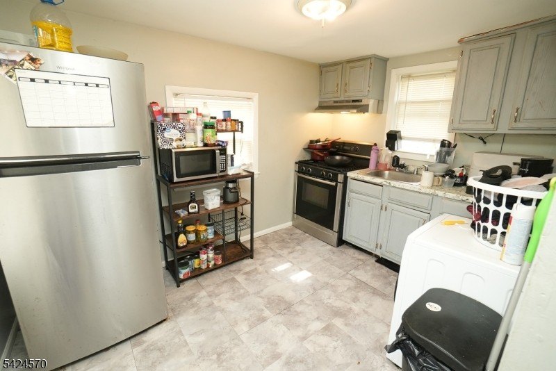 Picture 12