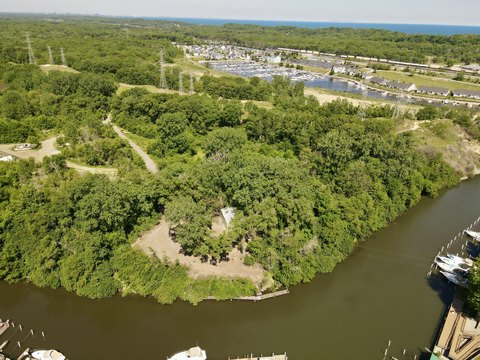 LAND - Portage, IN