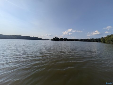 Land, Centre, AL