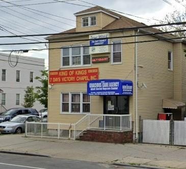 Versatile Commercial Property in Brooklyn