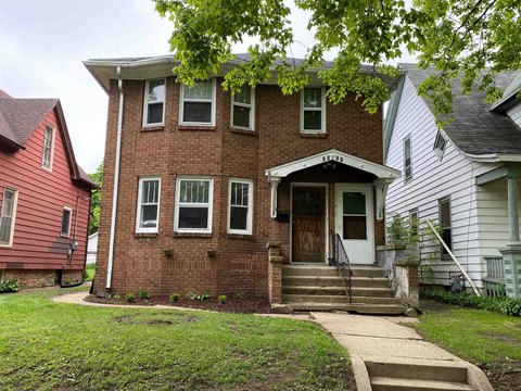 Rockford Multifamily Property For Sale