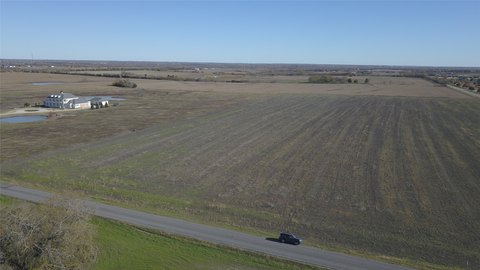 Expansive Land Parcel in Forney