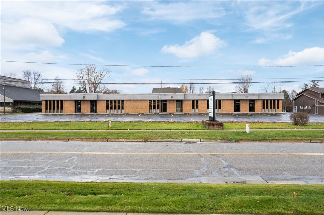 Fairlawn Commercial Building For Sale