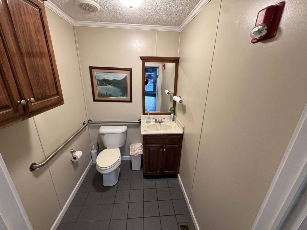 Picture 30