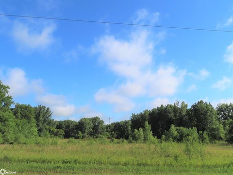 In-Town Acreage Opportunity