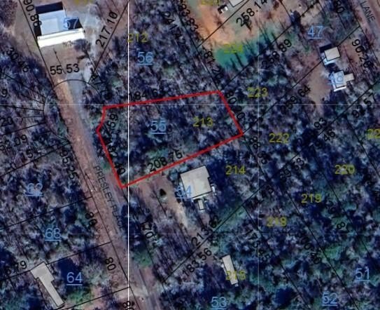 Residential Lot in Riverview Estates