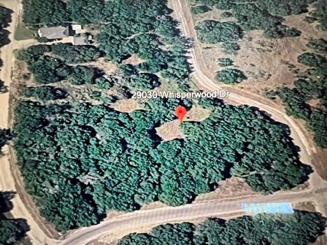 Wooded Land Near Community Amenities