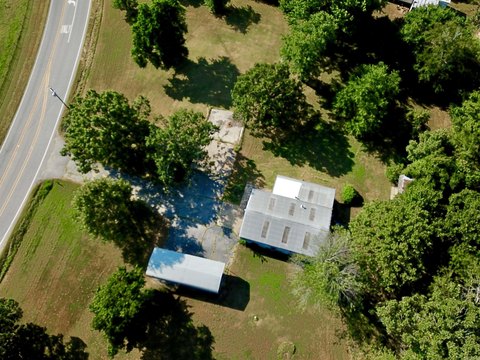 Commercial Shop on 4 Acres