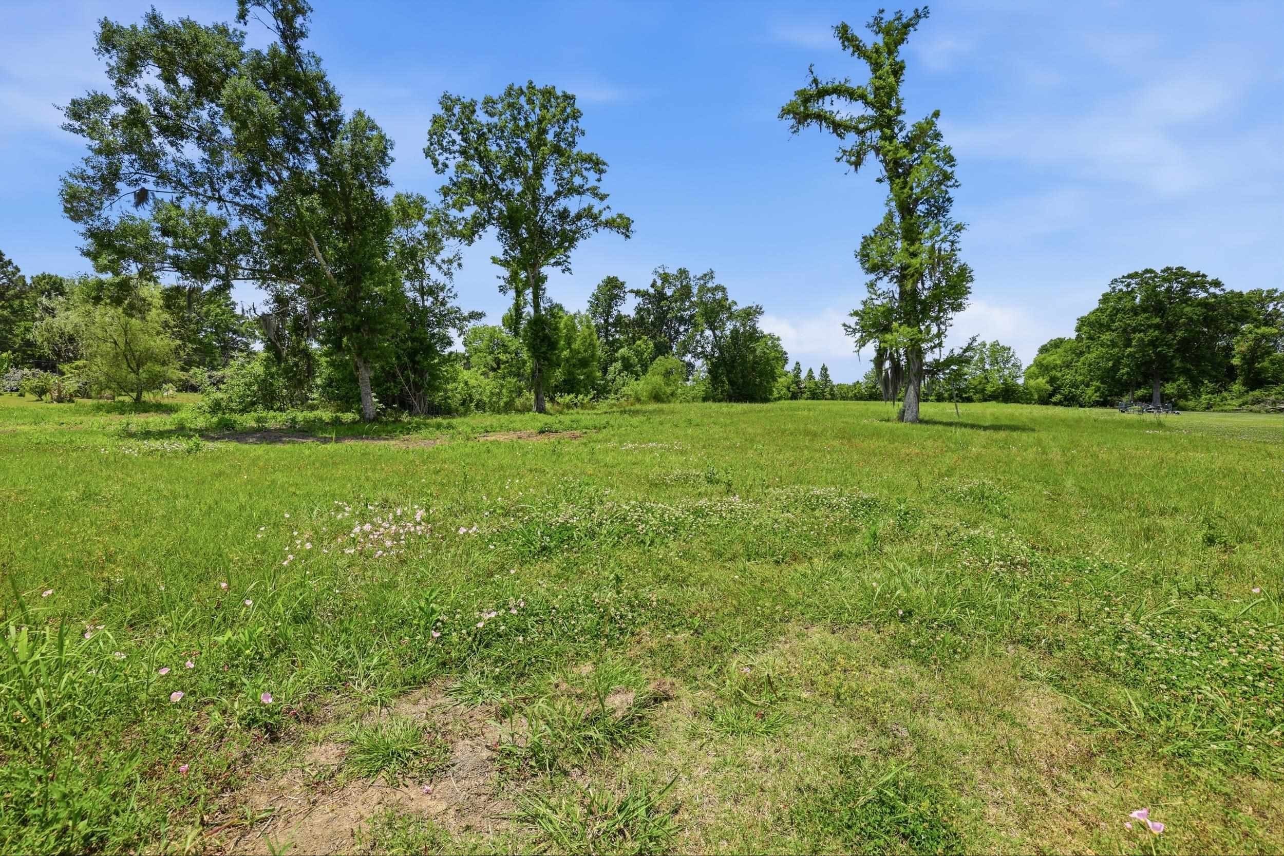 Residential Land in St Charles