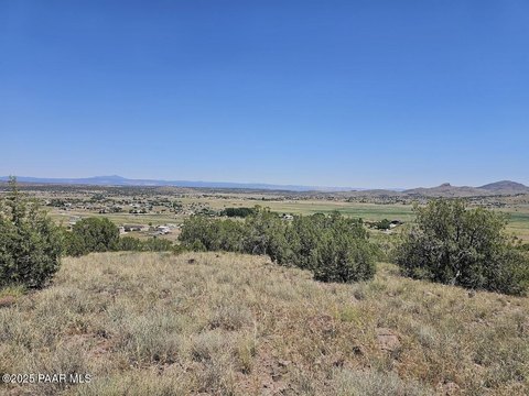 Chino Valley Acreage for Dream Home