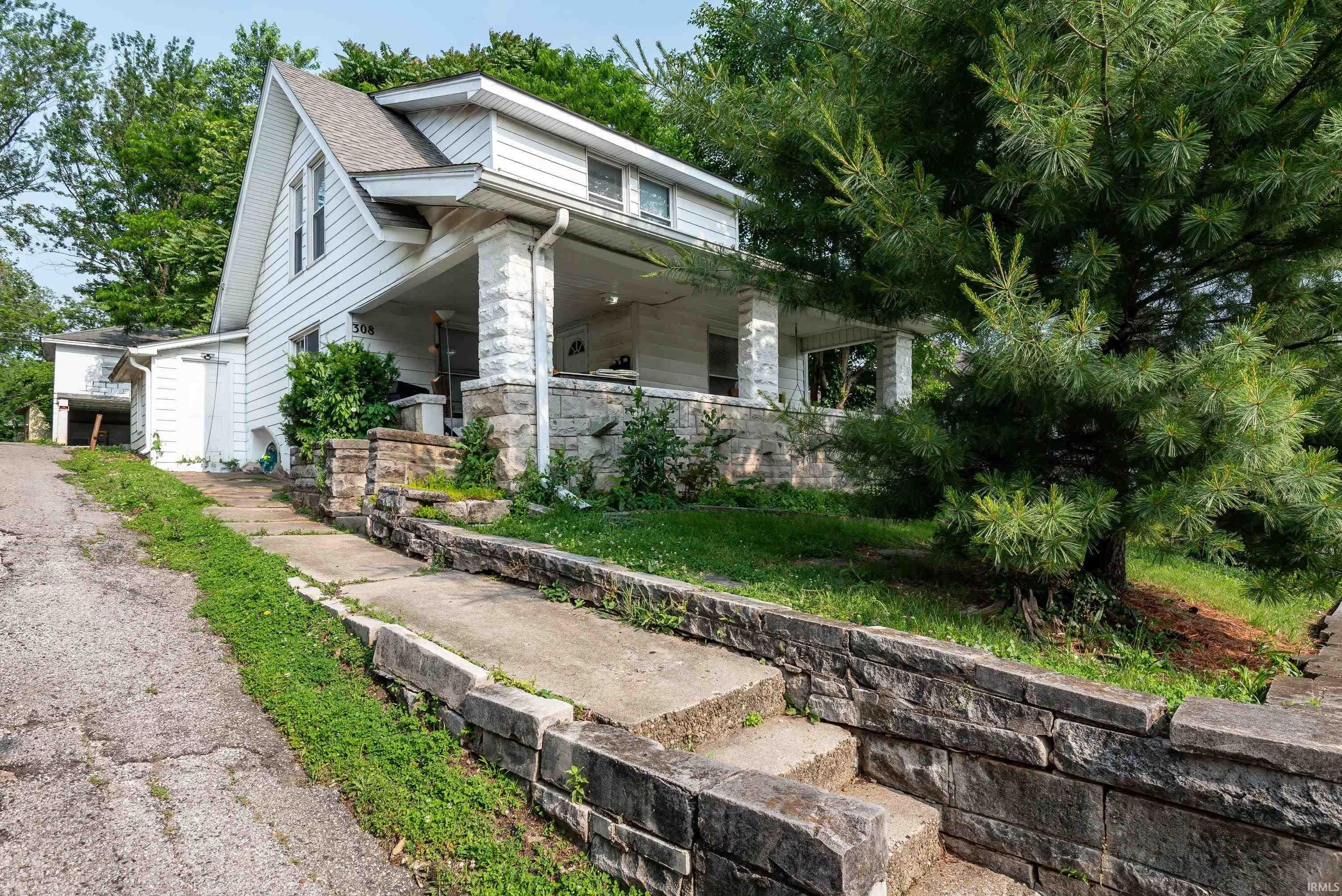 Bloomington Duplex Near Downtown