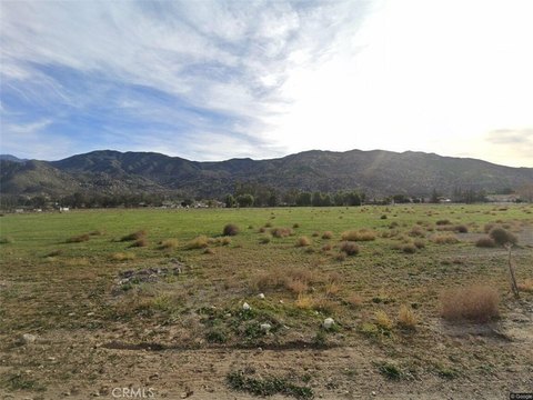 Land, Banning, CA