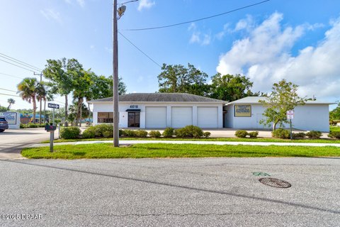 Port Orange Warehouse/Retail Opportunity